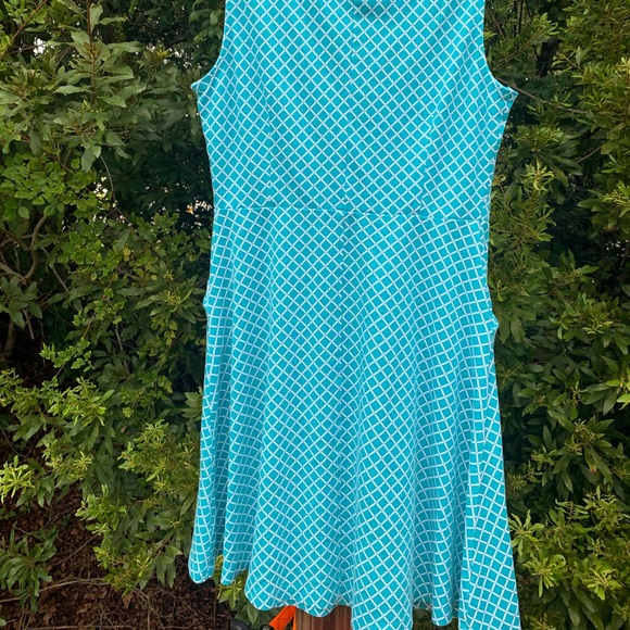 New York & Company Blue and white dress - Picture 3 of 3